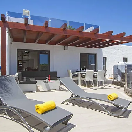 Vila Mirador Mojones Puerto del Carmen (Lanzarote)