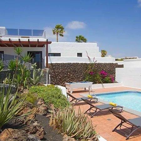 Vila Mirador Mojones Puerto del Carmen (Lanzarote)
